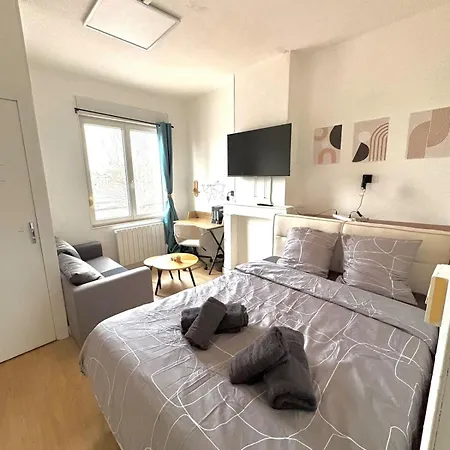 Standing - Business Vue & Calme Apartment